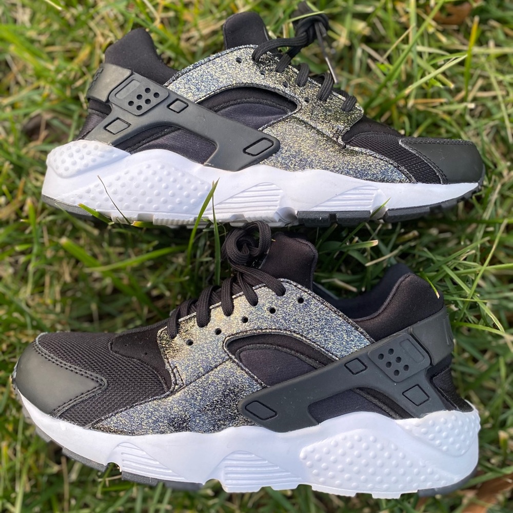 Nike Black & Gold Shimmer Glitter Huaraches